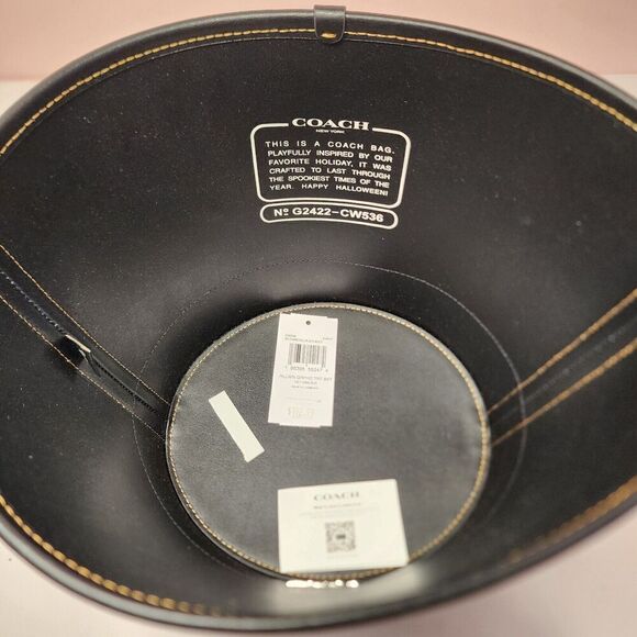 NWT Coach CW536 Trick Or Treat Bucket Halloween Moon Cat Graphic - Picture 6 of 6